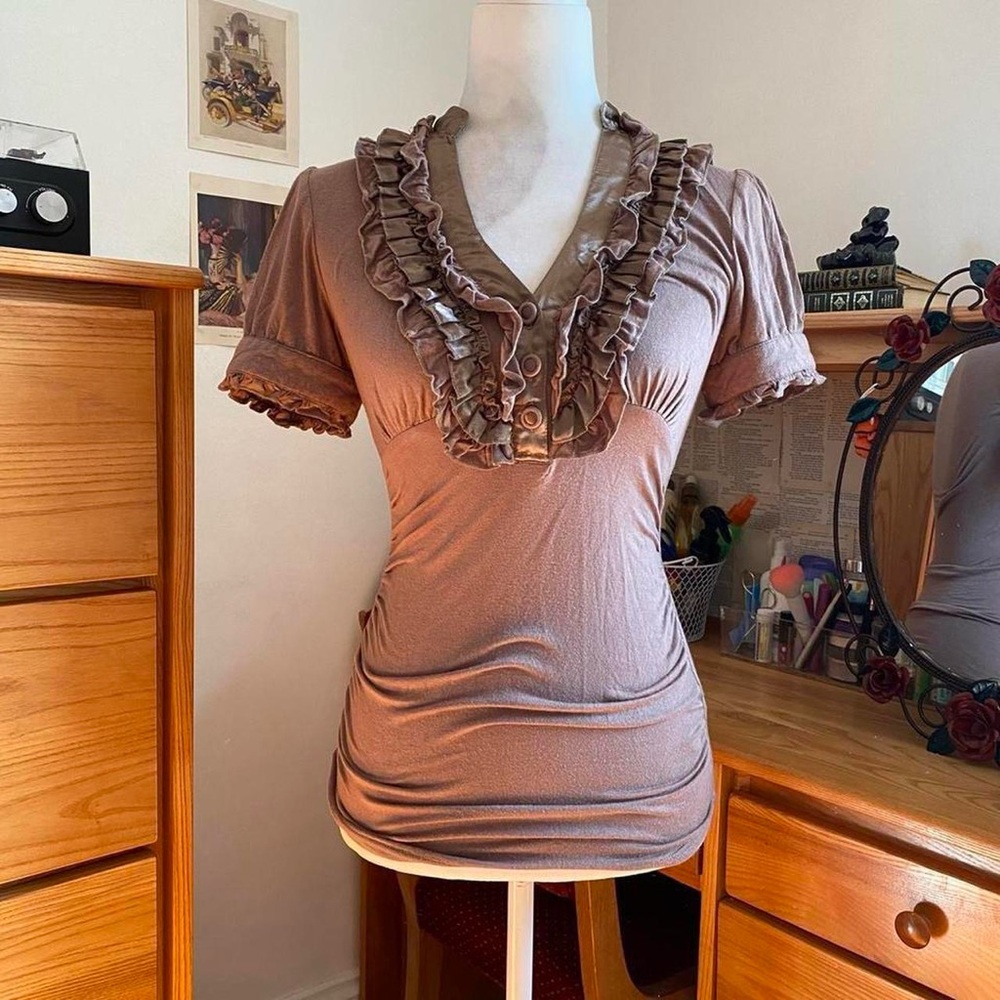 Light Brown Ruffled Women's Short Sleeve Fairy Grunge Henley Top